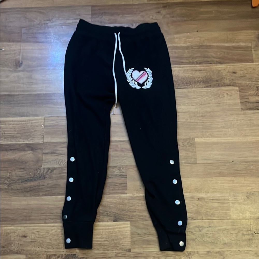 NOBO Black and White Joggers with Tapered Fit